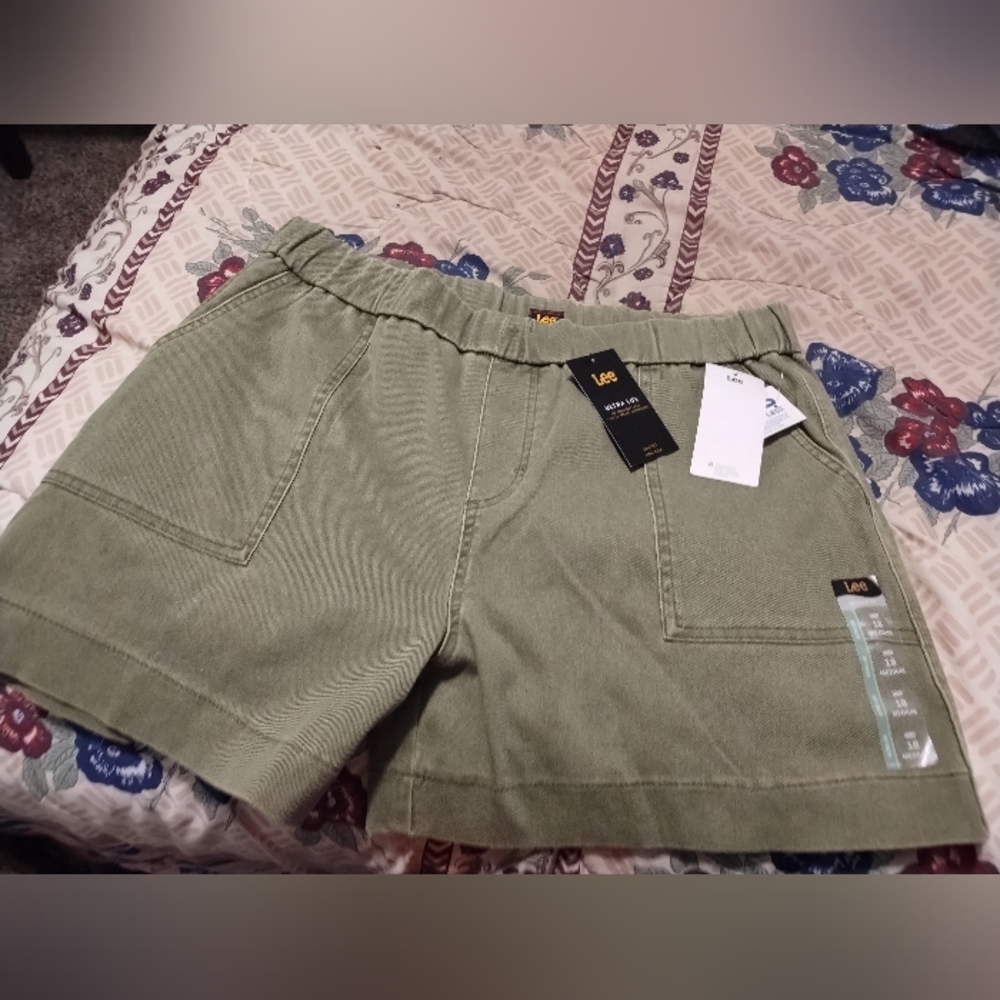Lee Shorts